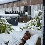Chalet Ostoja Debowa Studnica *